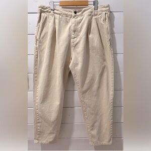 Benetton Pleated Tapered Pants – Size 52/36
